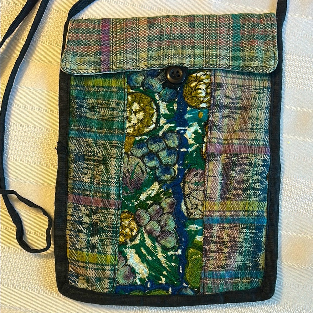 Hand Crafted Crossbody Pouch Bag